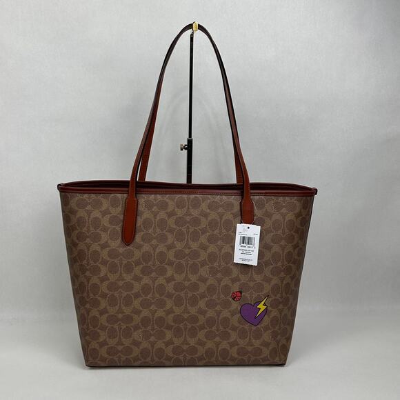 Coach City Tote Bag In Signature Canvas With Sticker Print  CZ611 - Picture 5 of 10